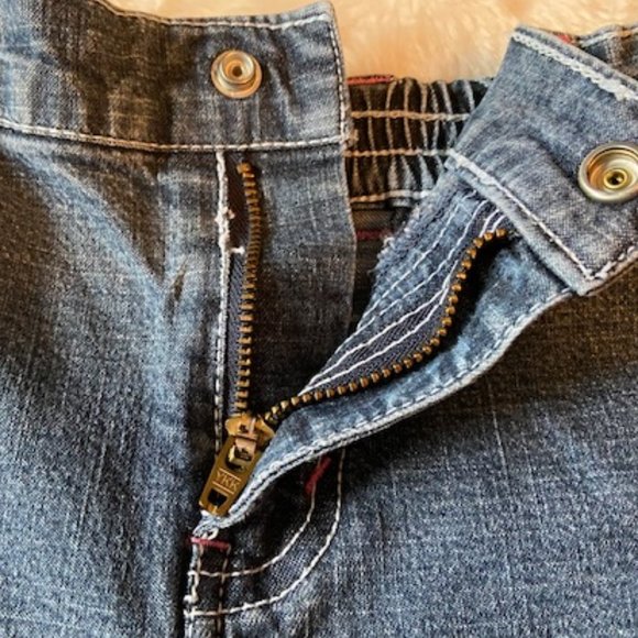 - Little Levi's Girls 5-pocket Blue Denim Shorts Size 2T - Picture 7 of 8